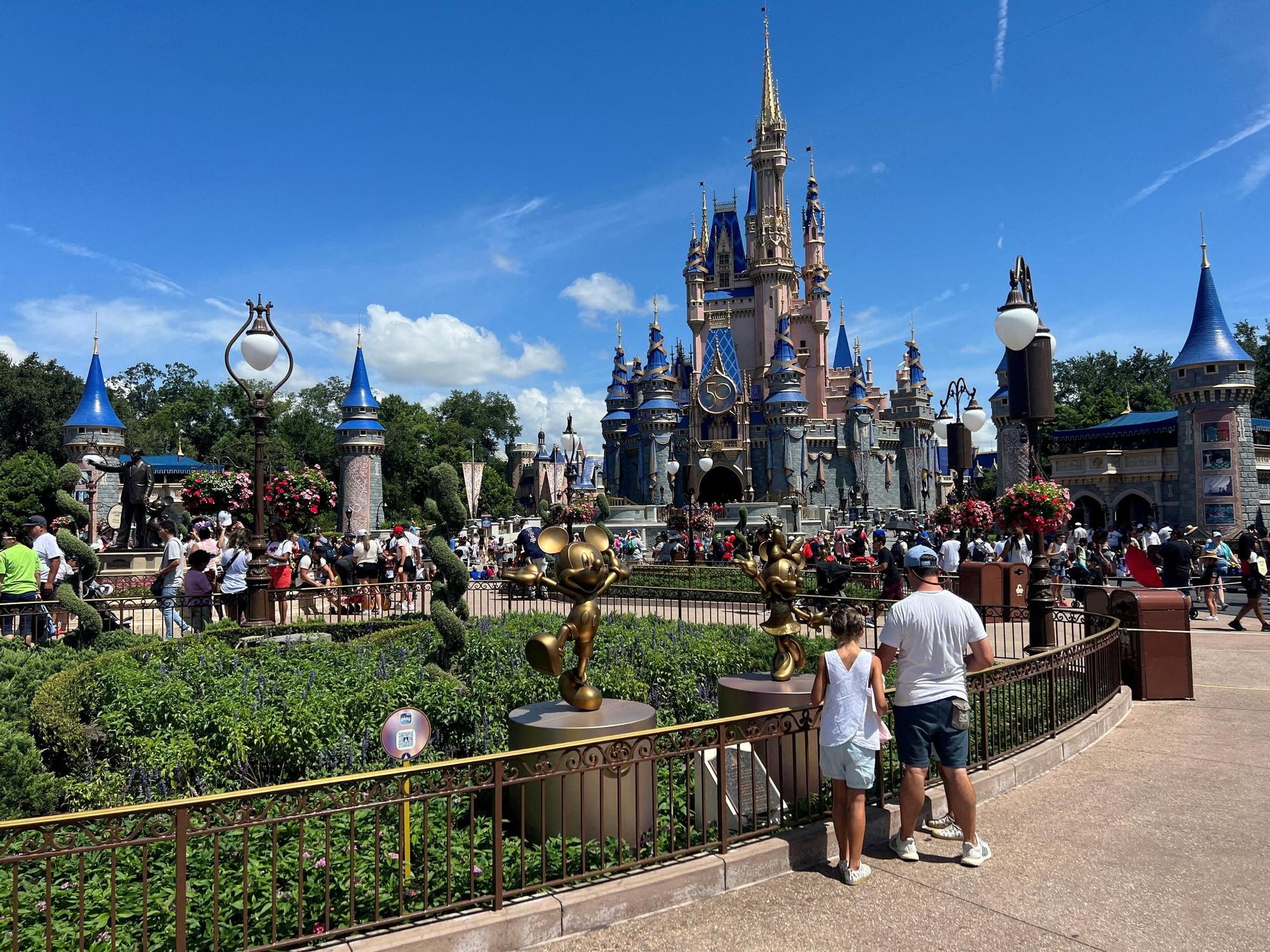 c83e3259-5c08-47c5-813d-a68efb1821c0_source-aspect-ratio_default_0