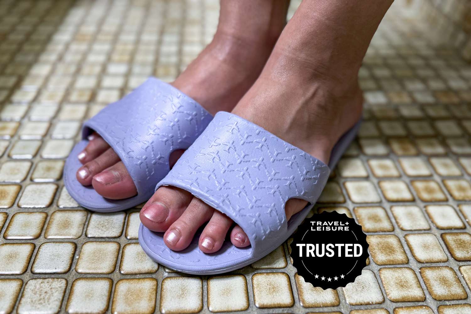 Las-mejores-sandalias-de-ducha-para-viajar-comodamente-y-seguro-intriper.jpg