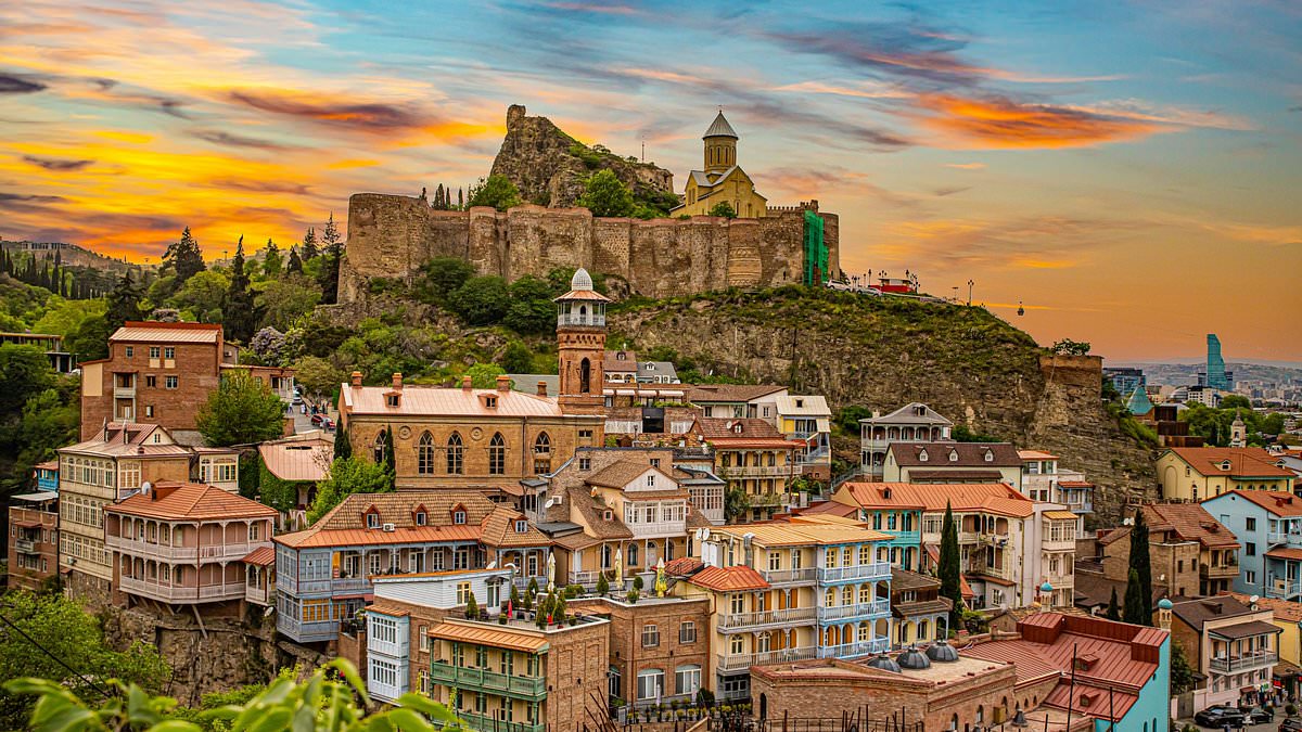 Pais-europeo-sorprende-a-turistas-con-su-belleza-impresionante-intriper.jpg