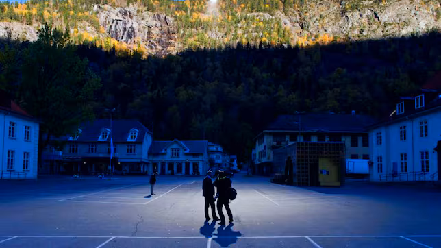 image LKCUTXTMCJHCDMFHFU23Y2W2B4 1