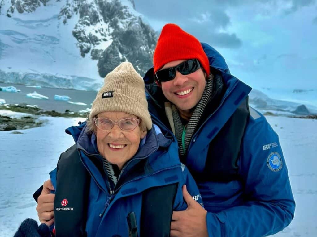 image Ve uQG qG 2000x1500 1 1