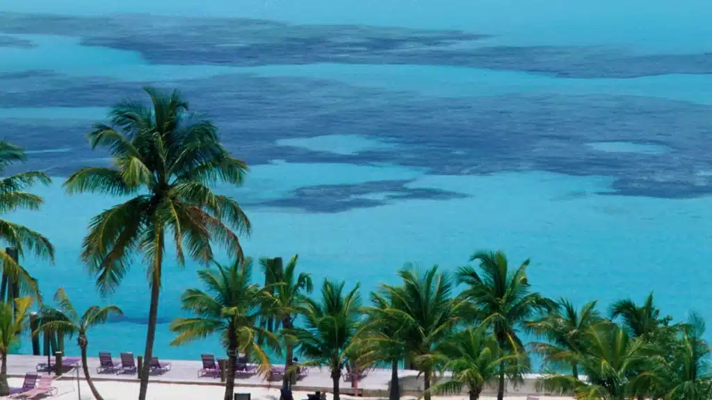 image nassau bahamas cable beach 1