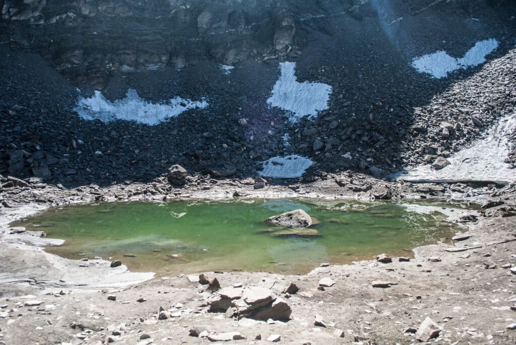 image Roopkund Lake 1