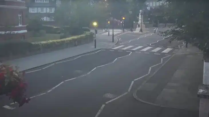 beatles-abbey-road-crossing-730x410