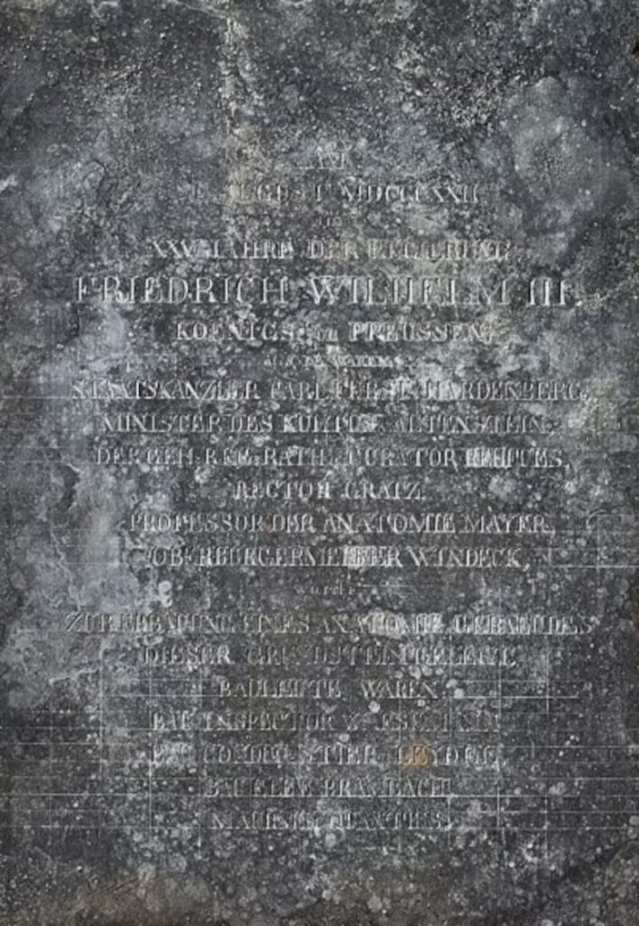 image la placa revelo detalles claves de la historia 3VUWW7OF75CHDEJLFBXKKFIMSU