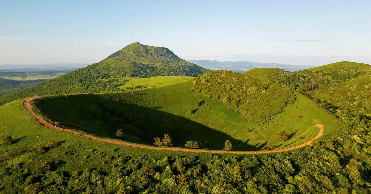 puy-de-pairou_9e82c51e_250912104036_1200x630