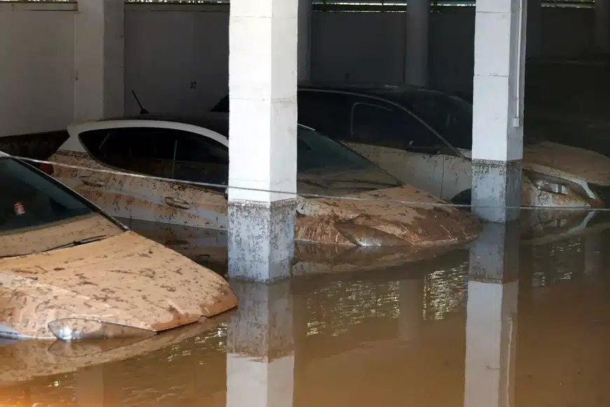 Ibiza sufre la peor lluvia del siglo: calles anegadas, derrumbes y heridos tras el temporal image NtdLp