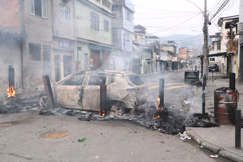 image la policia llevo a cabo una operacion a gran HG42ZYDUNFA5BDDG4DU5FO3KVU