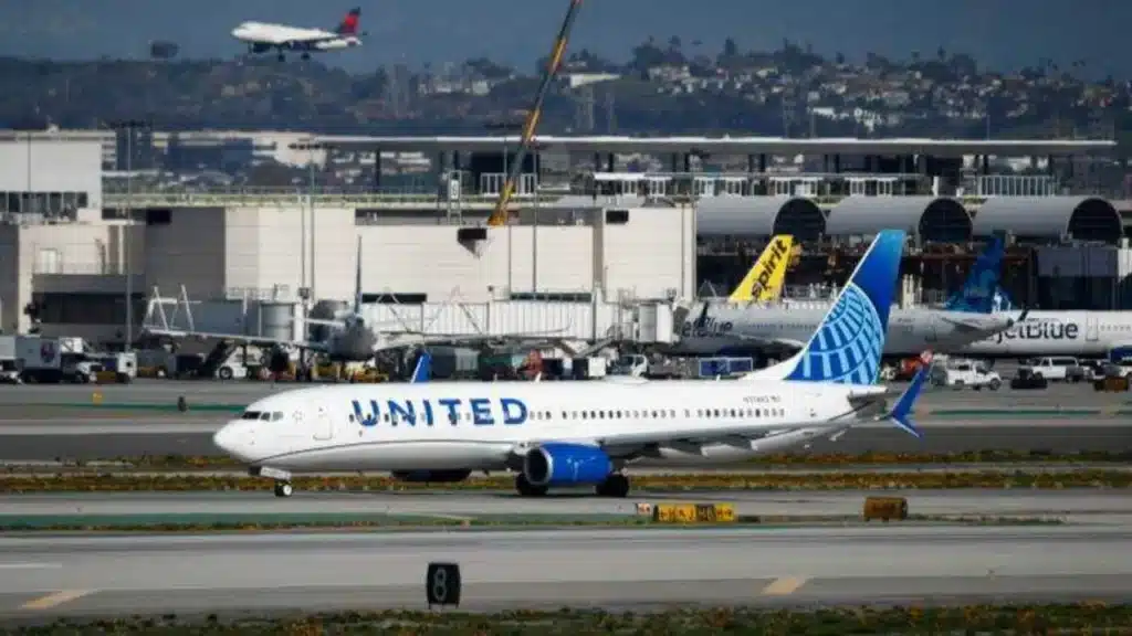 image 2025110420363662770