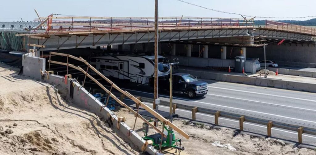 Inauguran en Colorado el megapuente para animales más grande del mundo image 1108puente colorado 2078033 1