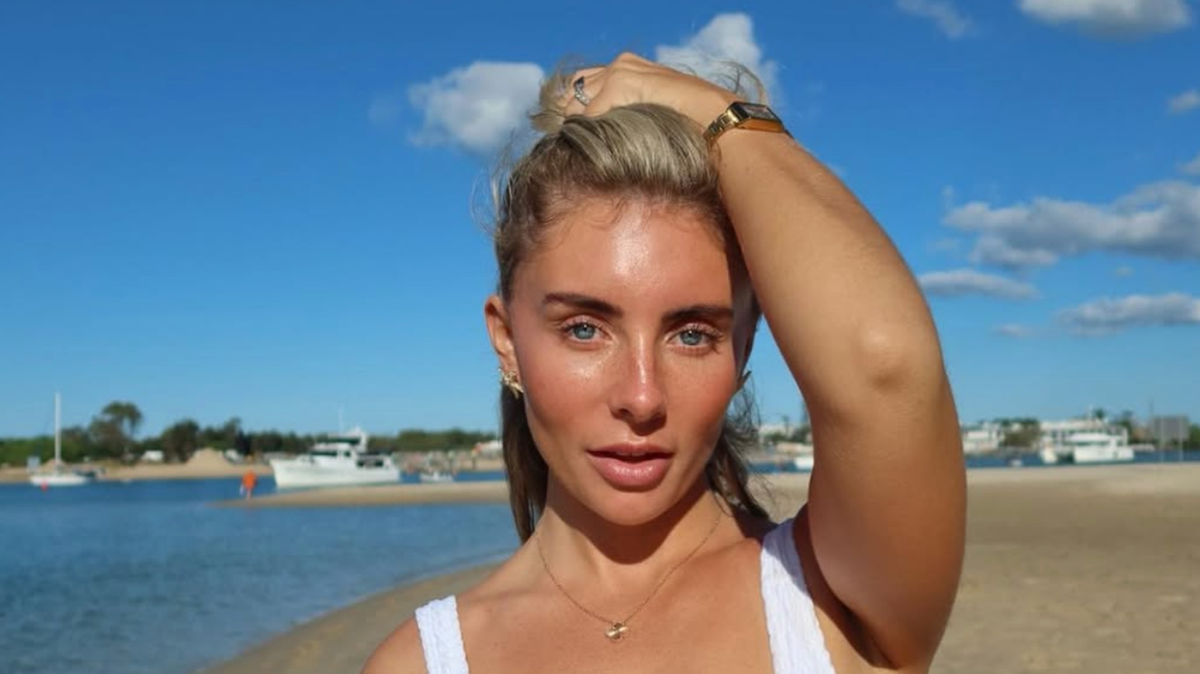 Bonnie-Blue-recibe-condena-tras-arresto-en-el-tour-BangBus-intriper.png Bonnie-Blue-recibe-condena-tras-arresto-en-el-tour-BangBus-intriper.png