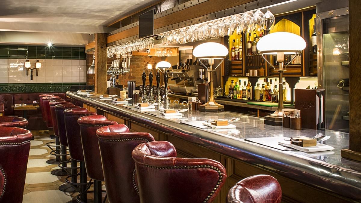 Cena-en-restaurantes-Michelin-del-Reino-Unido-desde-solo-20-intriper.jpg Cena-en-restaurantes-Michelin-del-Reino-Unido-desde-solo-20-intriper.jpg