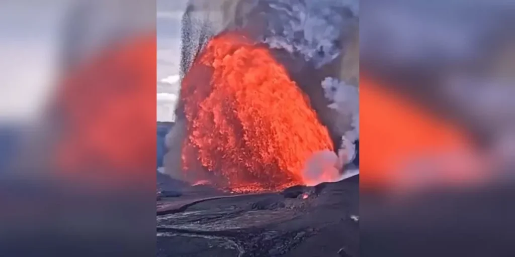 El volcán Kilauea volvió a entrar en erupción en Hawái y lanzó columnas de lava de hasta 370 metros image Kilauea sorprende NUEVA ERUPCION de lava de 370 metros y triple emision inedita en Hawaii.JPG
