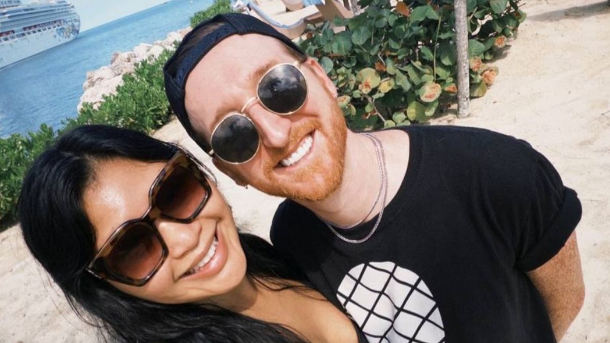 Pareja-revela-5-sorpresas-inesperadas-al-ir-en-crucero-swinger-intriper.png Pareja-revela-5-sorpresas-inesperadas-al-ir-en-crucero-swinger-intriper.png