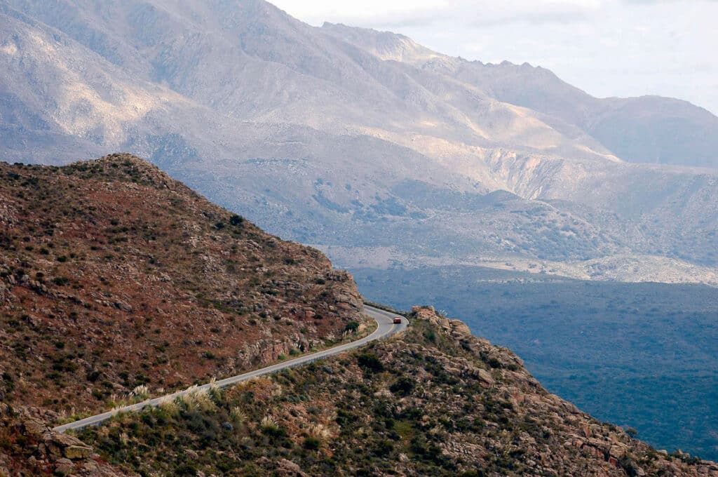 De la Ruta 40 a las Salinas Grandes: los caminos más espectaculares del país image image 13
