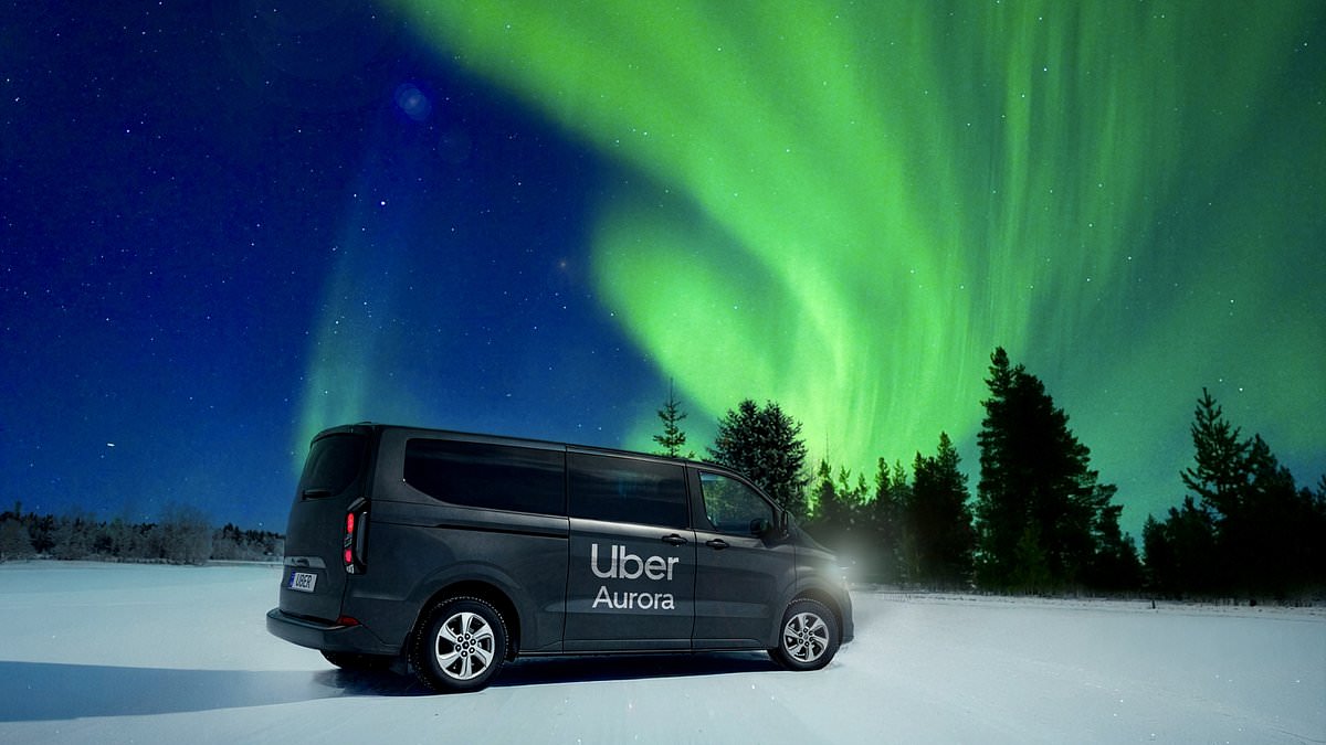 Disfruta-de-las-Auroras-Boreales-gratis-con-Uber-en-Finlandia-intriper.jpg