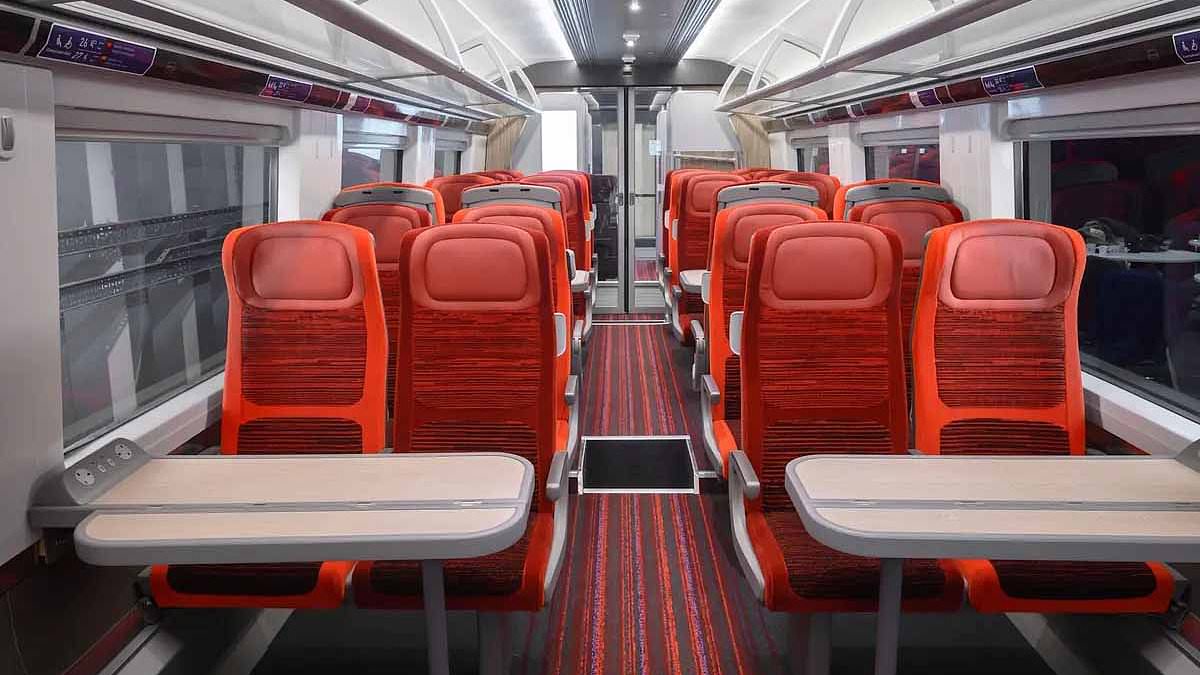 LNER-presenta-su-nueva-flota-de-trenes-de-proxima-generacion-intriper.jpg