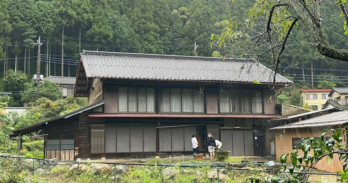 casas-rurales-en-japon_5e58272c_251103130435_1200x630