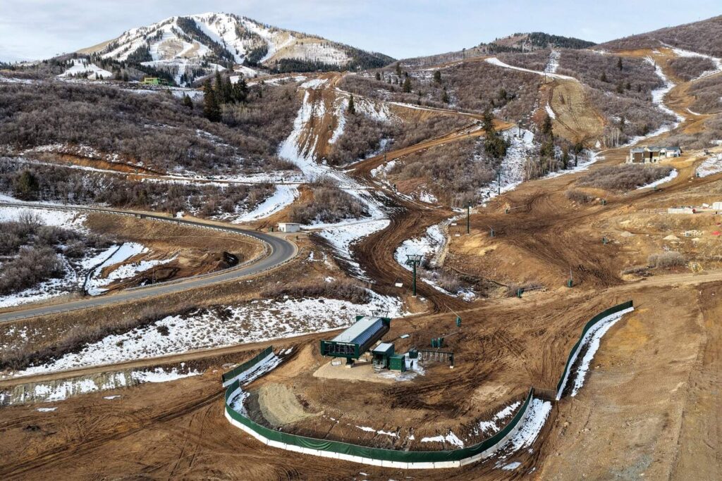 Estados Unidos ya se prepara para esquiar sin nieve: así blindan las estaciones un negocio millonario frente a inviernos cada vez peores image 1089458 pistas sin nieve