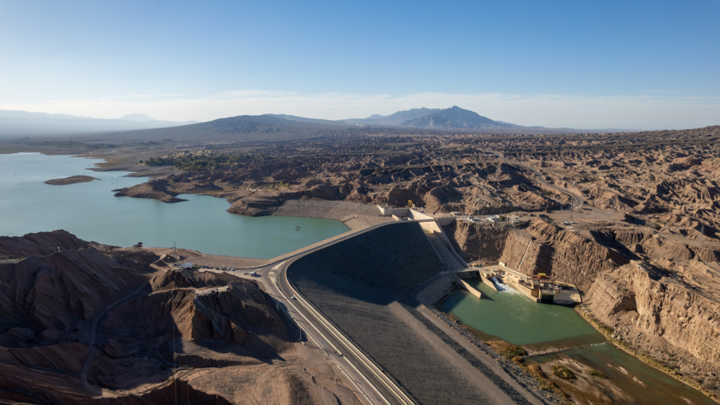 San Juan Qué hacer en San Juan, Argentina: 20 lugares imperdibles para visitar image San Juan Dique de Ullum San Juan