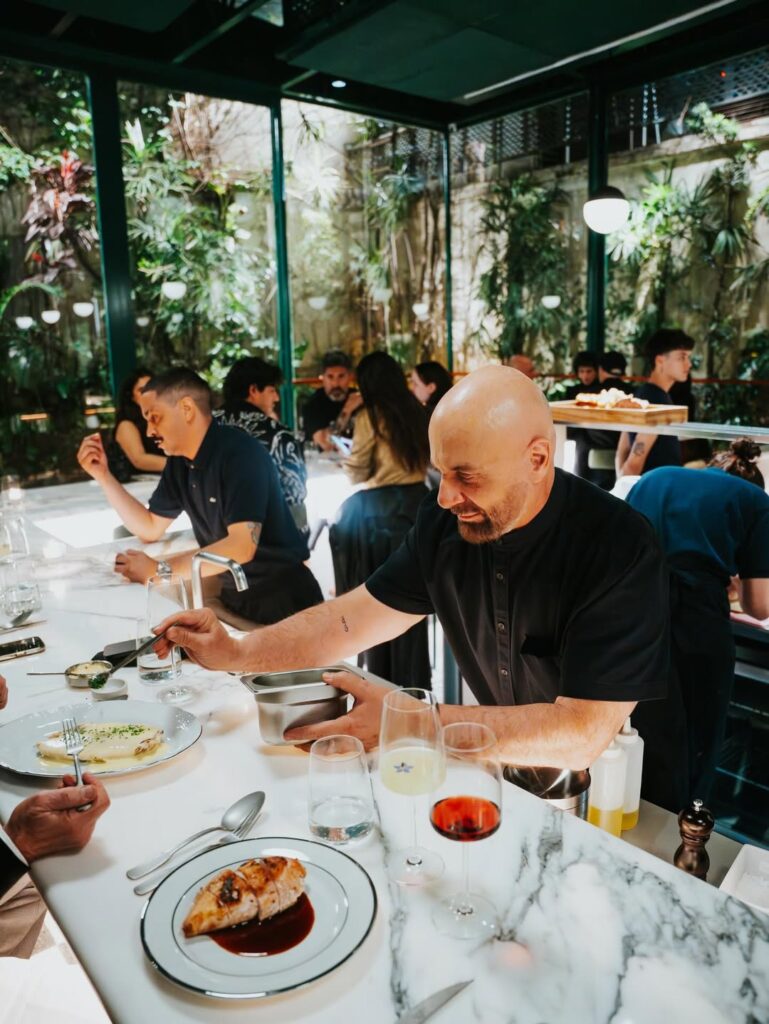Buenos Aires 2026: entre galpones con fuego y la alta cocina coreana, una nueva escena gastronómica se escribe barrio por barrio image SaveClip.App 627996650 18205972045326885 7524325707425476708 n