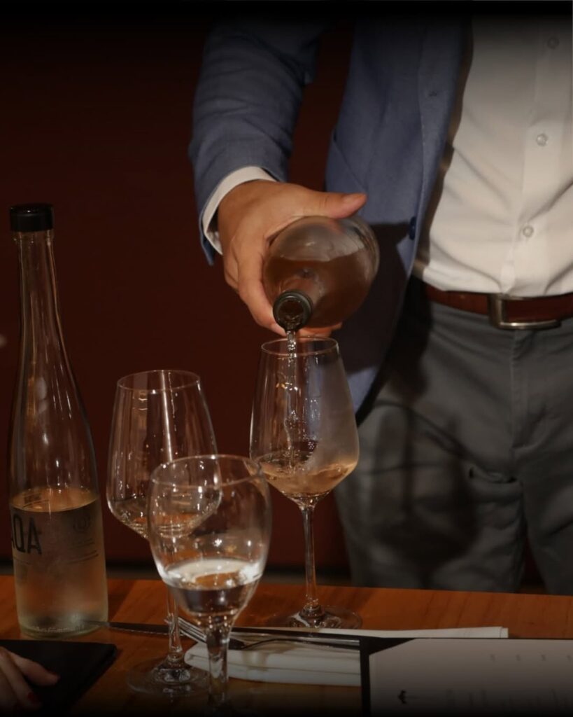 Buenos Aires 2026: entre galpones con fuego y la alta cocina coreana, una nueva escena gastronómica se escribe barrio por barrio image SaveClip.App 657353643 18074317358185604 9205874185403044420 n