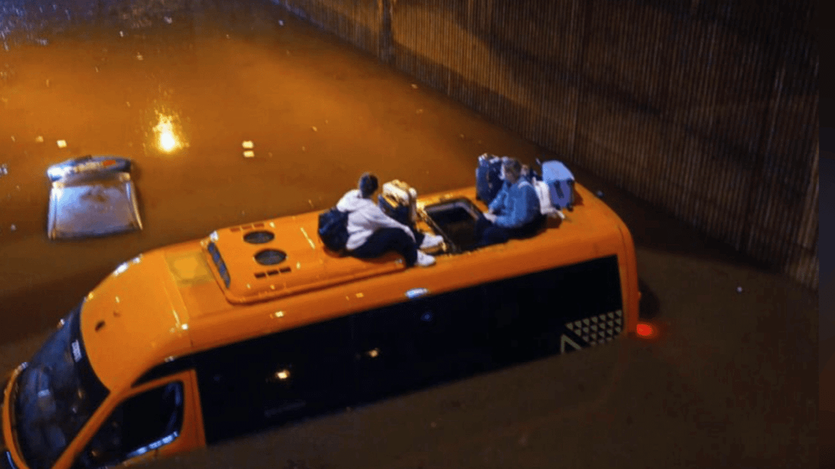 Turistas-britanicos-varados-tras-emergencia-en-destino-turistico-popular-intriper.png Turistas-britanicos-varados-tras-emergencia-en-destino-turistico-popular-intriper.png