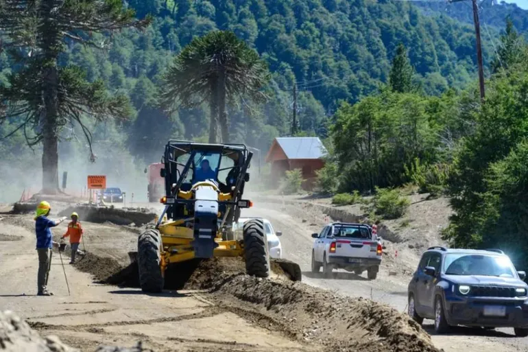 asfalto-pehuenia-moquehue