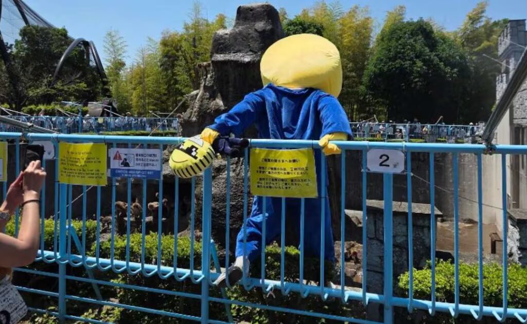 Dos turistas estadounidenses fueron arrestados en Japón tras intentar acercarse a Punch image EKGMDAL6FVD4LPUMXDMWBPMEAE