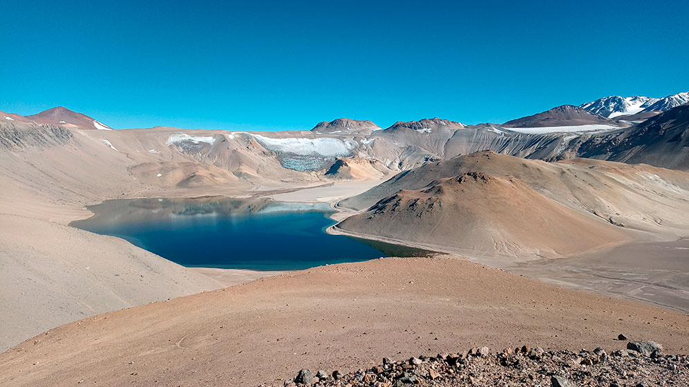 Detectan actividad térmica bajo un volcán de los Andes y podría convertirse en una fuente de energía limpia image Incapillo 1 1