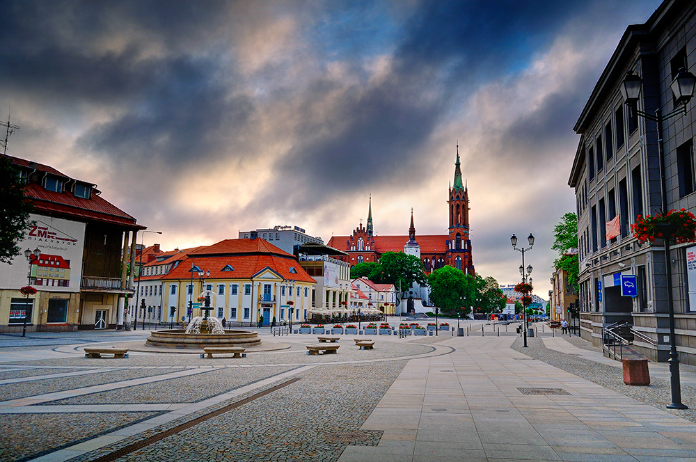La ciudad secreta de Polonia que mezcla palacios, cultura y el origen del esperanto image Rynek Kosciuszki Bialystok 2