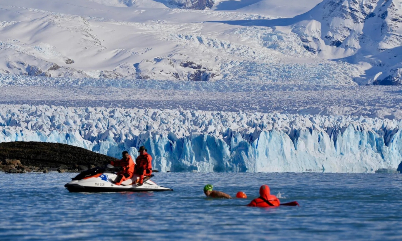 nado glaciar perito moreno nado glaciar perito moreno