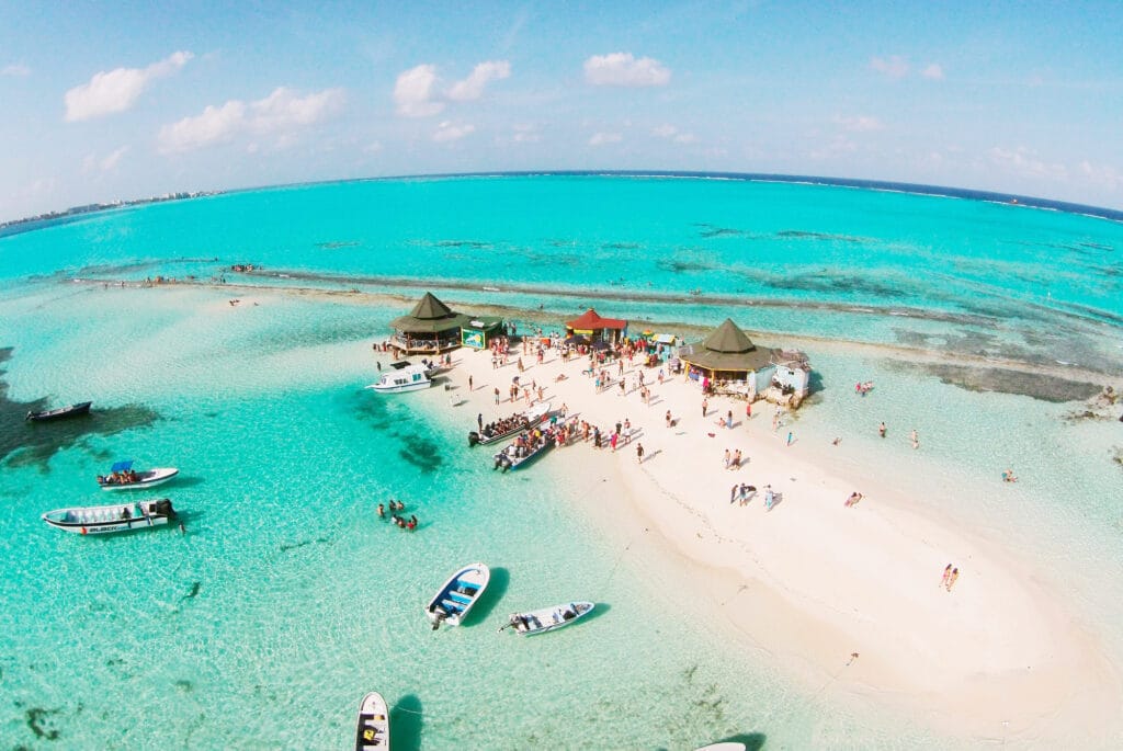 cayo-acuario-1024×685 cayo-acuario-1024x685