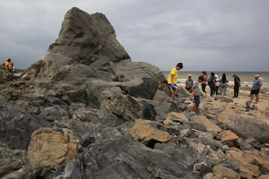 Impactante hallazgo tras los terremotos: apareció un nuevo volcán frente a Trinidad y Tobago image crop w1306 h870 2004f39d 6cd6 481a 8ff0 ddd0604179eb b5ffd3ef focus 0 0 1200 850