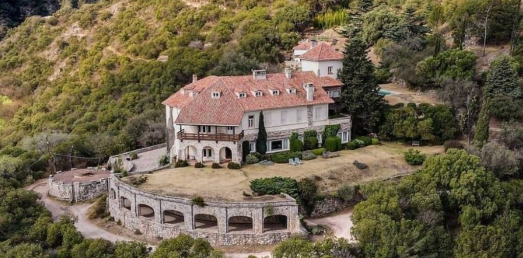 El castillo de Córdoba que fue refugio de presidentes y ahora se vende por US$3,1 millones image 3VFGu RMC 1256x620 1