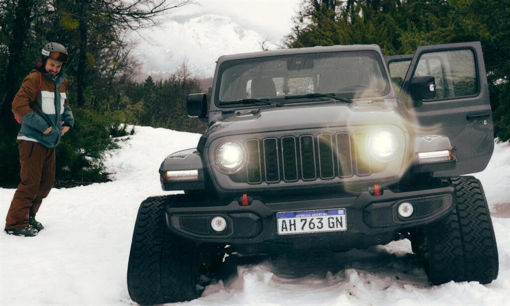 image Jeep Wave Lago Hermoso 6