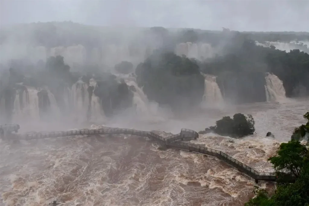 La Garganta del Diablo cerrará 40 días por riesgo de una crecida extraordinaria image l 1733829852 76256