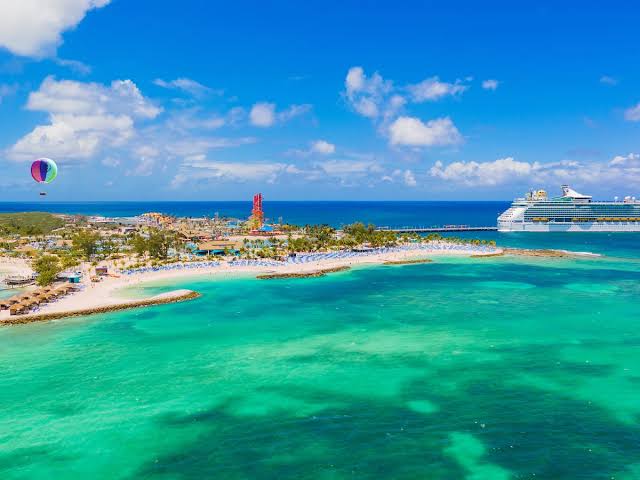 Vuelta al mundo gratis: buscan voluntarios para viajar en un crucero durante 108 días image images 2026 10 04T111743.162