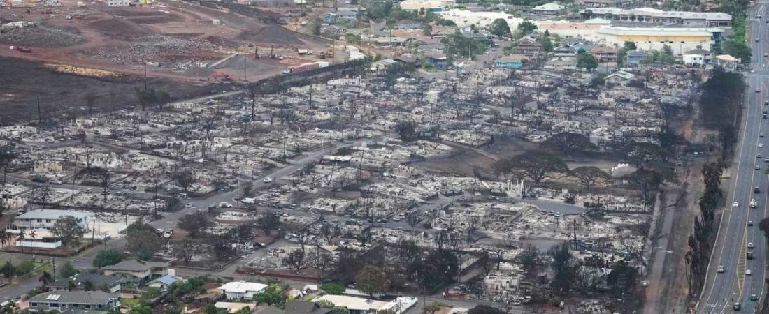 Hawái: desgarradoras imágenes muestran lo que queda de la ciudad de Lahaina tras los incendios forestales