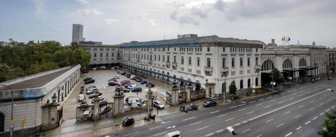 5-nuevas-bibliotecas-en-barcelona-1