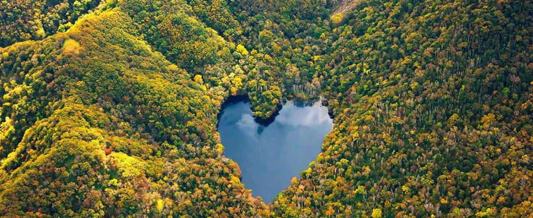 lago corazón