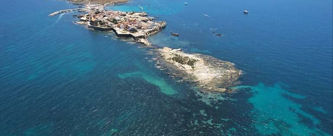 770x_isla-larga-tabarca-istock