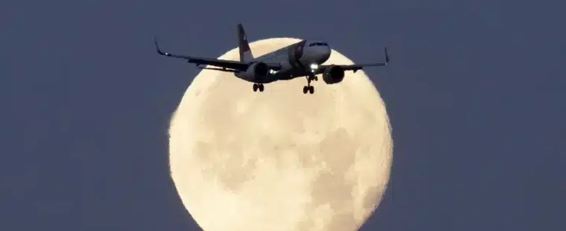 AP25332841137286-d898f5