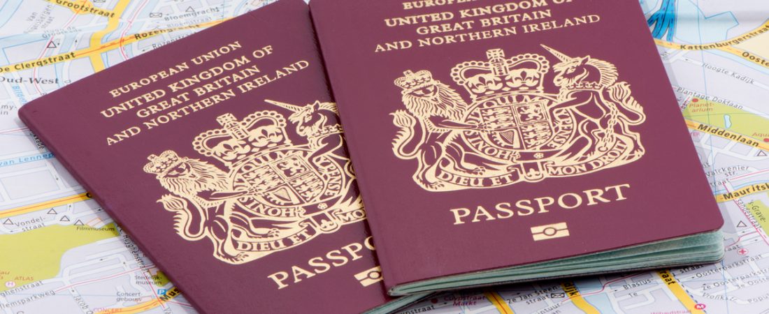 Advertencia-para-britanicos-con-pasaporte-rojo-por-nuevas-regulaciones-intriper.jpg
