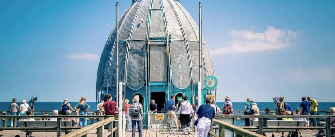 Alemania Estos ascensores submarinos en el mar Báltico permiten a los viajeros descubrir las profundidades del océano-6