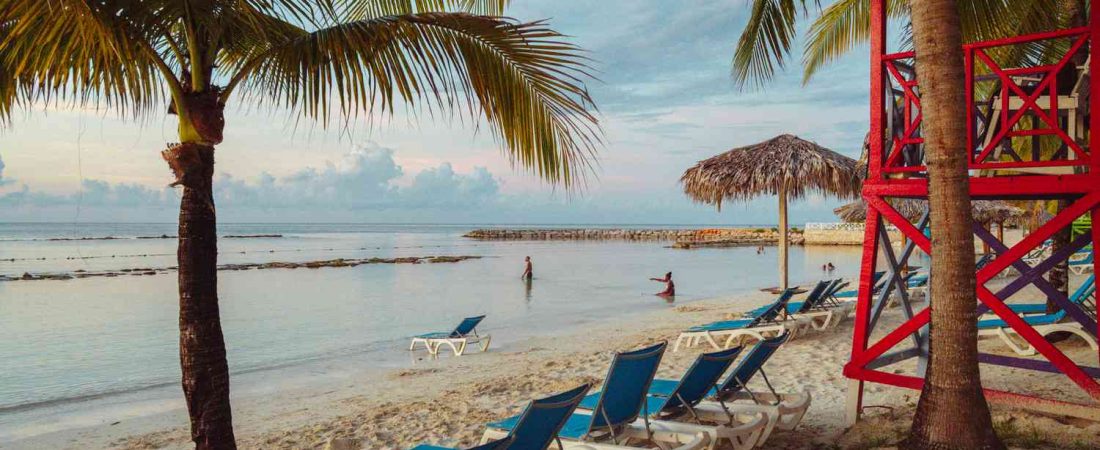 Alertas-de-viaje-actualizadas-para-destinos-del-Caribe-desde-EE.UU_.-intriper.jpg