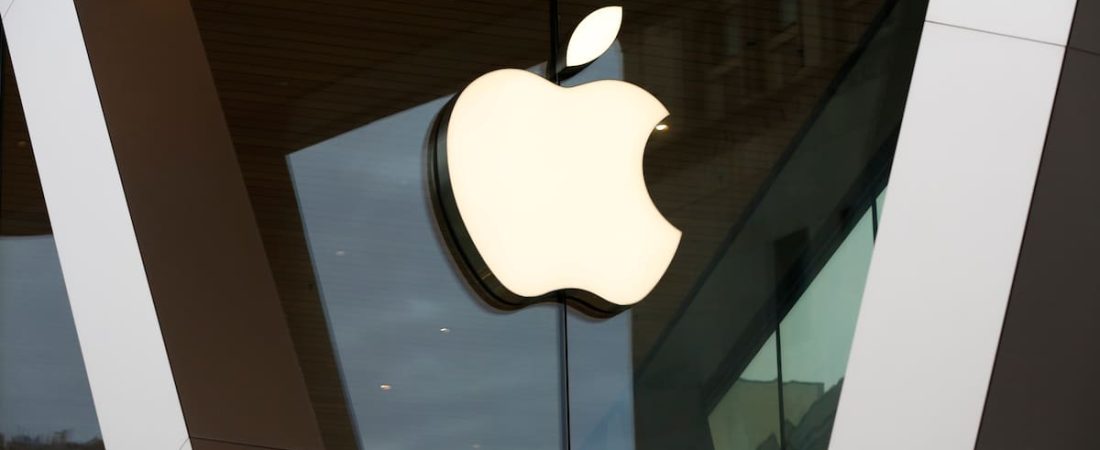 Apple-presenta-el-iPhone-16e-su-nuevo-smartphone-economico-intriper.jpg