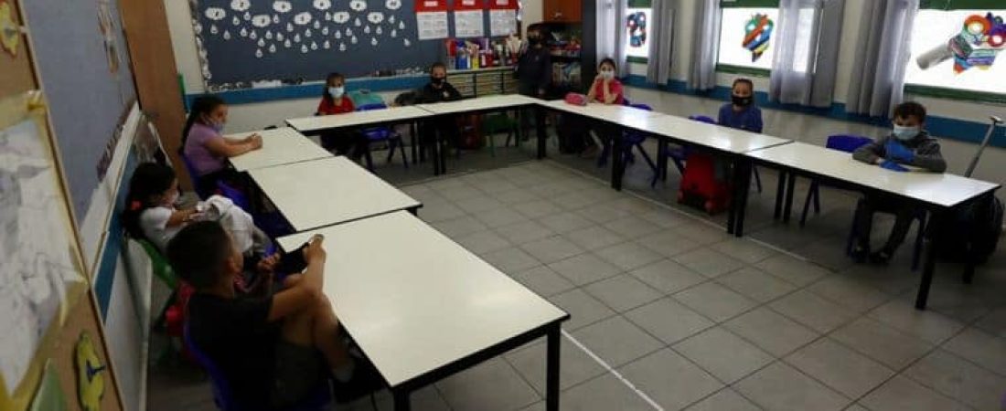 Argentina presentó un protocolo para la vuelta a clases con un modelo basado en aulas burbujas 1