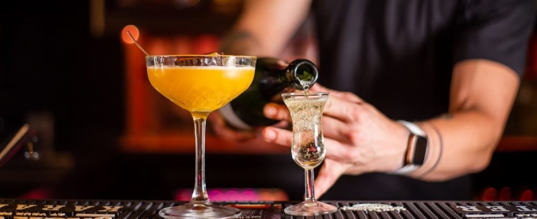 Los Ángeles solicitará certificado de vacunación para ingresar a bares y clubes nocturnos