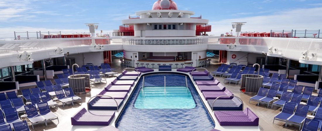 Beneficios-y-desafios-de-los-abonos-de-viajes-ilimitados-intriper.jpg